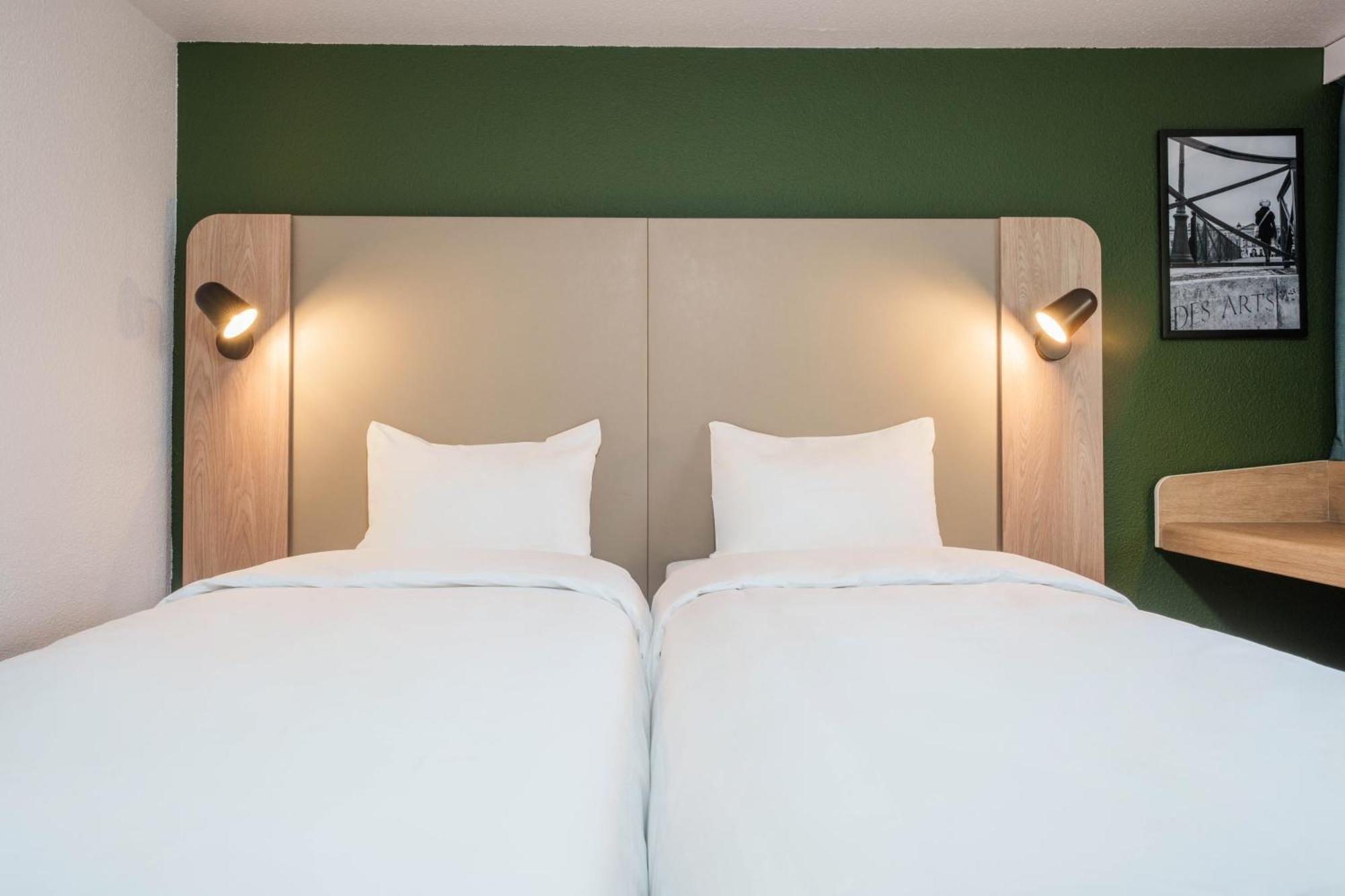 Hotel Campanile Est Le Millénaire 3*